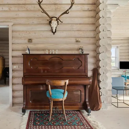 3 Bedroom Awesome In *