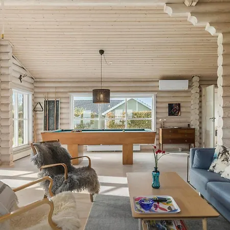 3 Bedroom Awesome In Dannemare