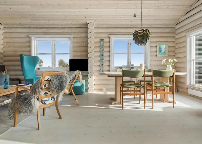 Semesterbostad 3 Bedroom Awesome In