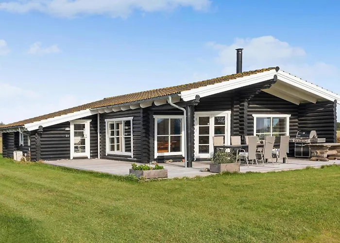 3 Bedroom Awesome In